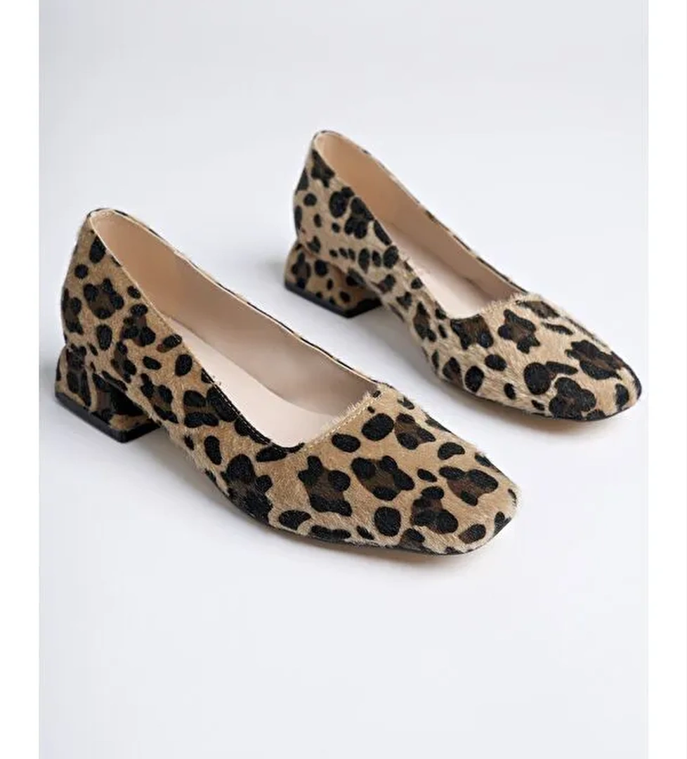 LİLİTH Kare Burunlu Kısa Topuklu Kadın Günlük Ayakakkabı