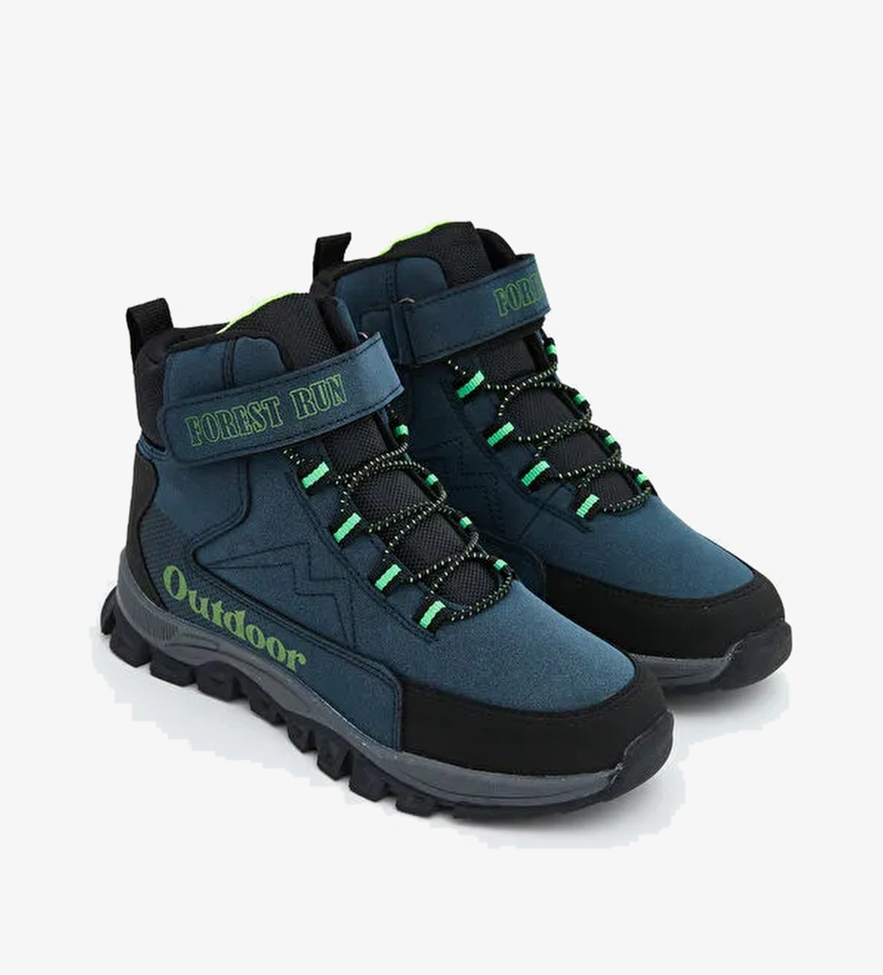 Bağcık ve Cırt Cırtlı Erkek Çocuk Bot - Görsel 1