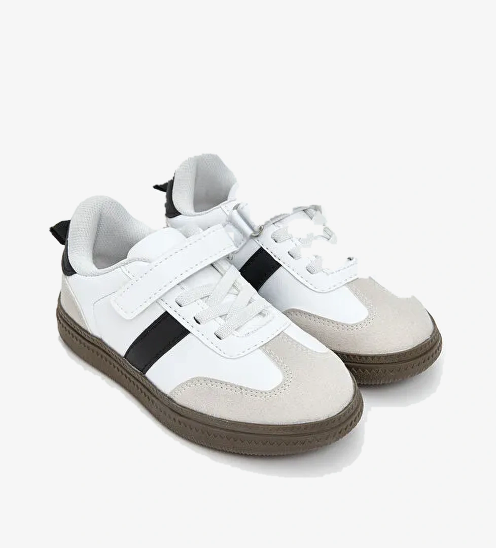 Bağcık ve Cırt Cırtlı Erkek Bebek Spor Ayakkabı