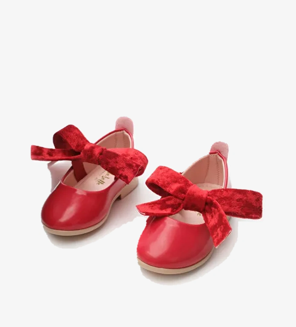 Kırmızı Rugan Kadife Fiyonklu Kız Çocuk Ayakkabı