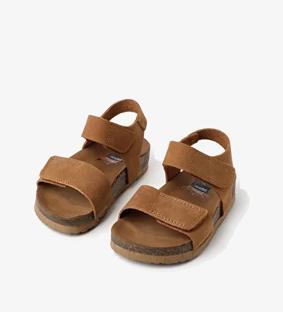 Kahverengi Bilekte Şeritli Kız Çocuk Deri Sandalet