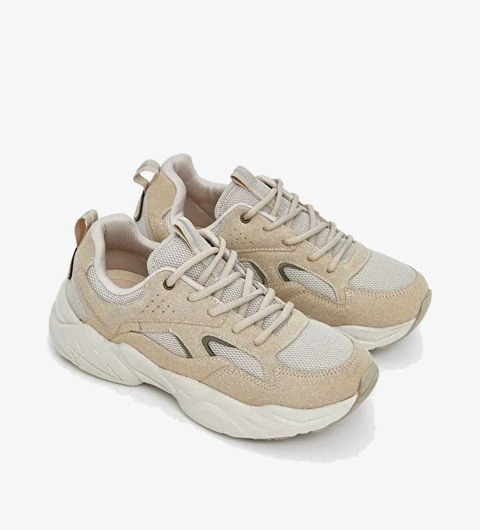 Bağcıklı Kadın Spor Ayakkabı - Görsel 1