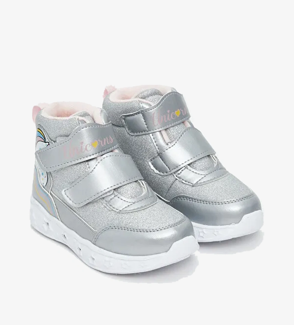 Bağcıklı ve Cırt Cırtlı Tabanı Işıklı Kız Bebek Bot - Görsel 1