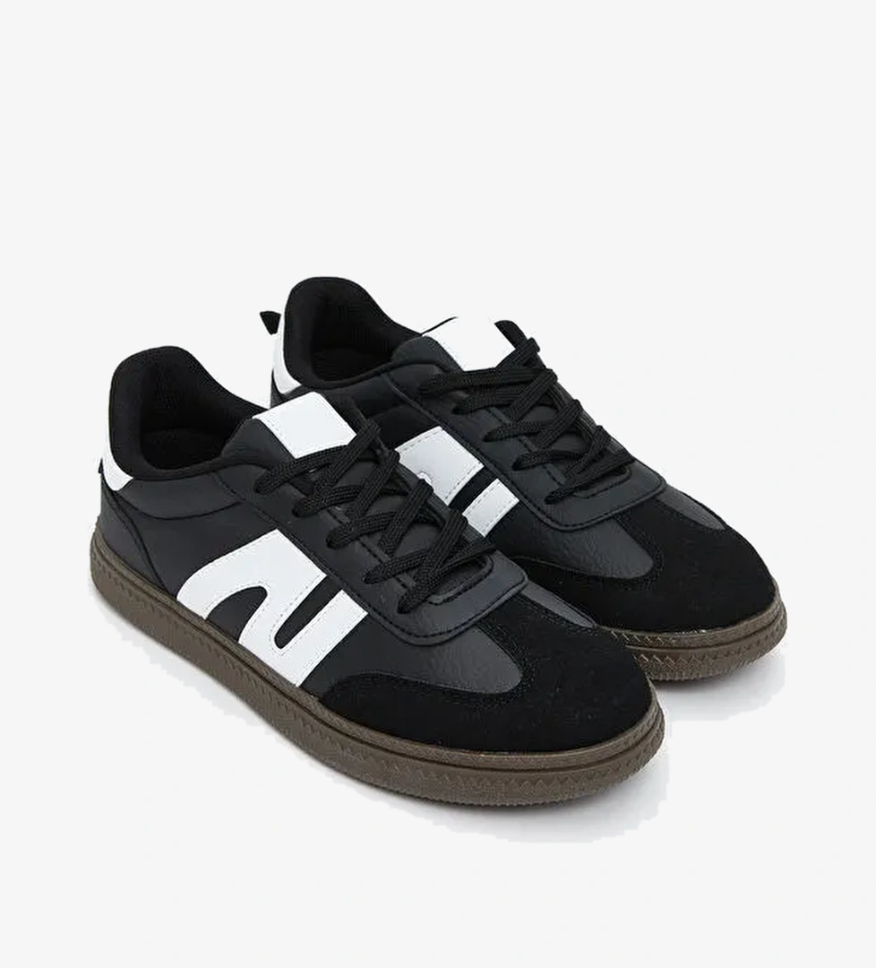 Bağcıklı Kız Çocuk Spor Ayakkabı