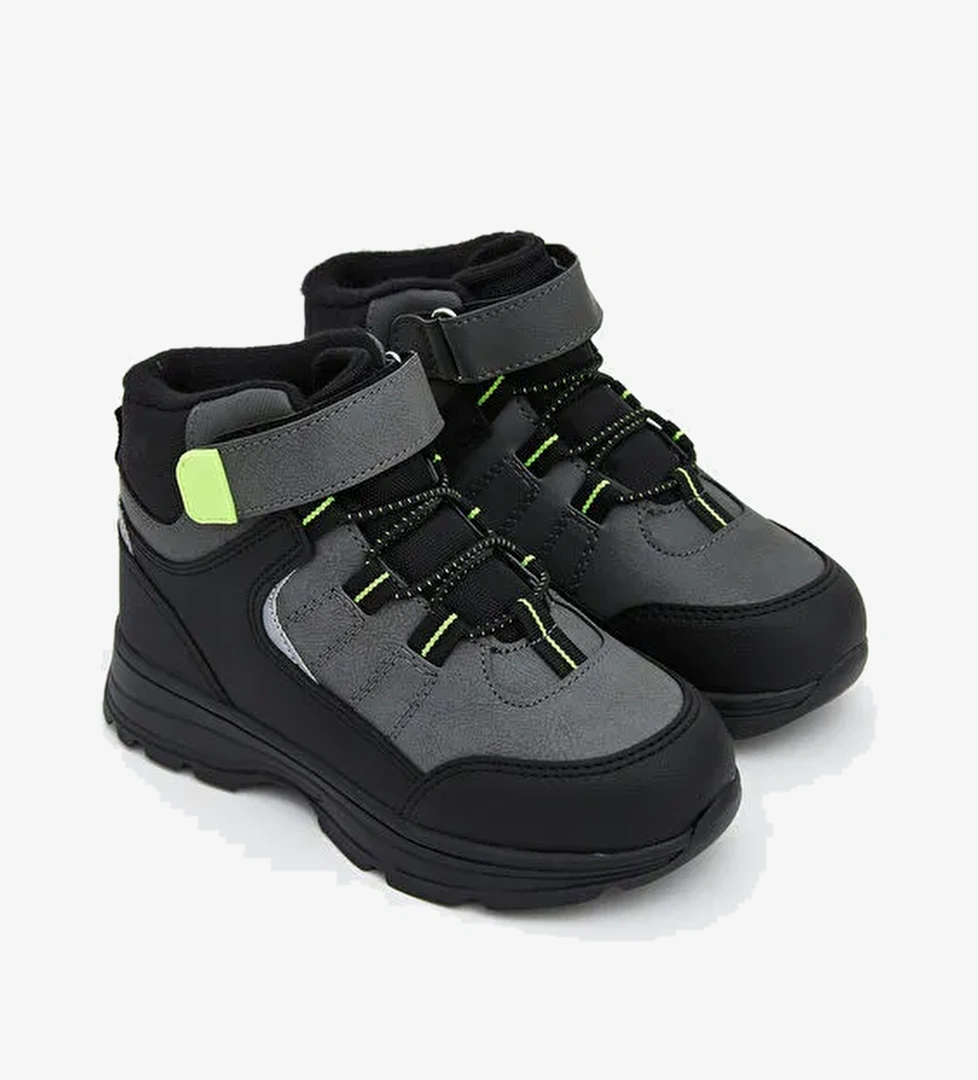 Bağcık ve Cırt Cırtlı Erkek Bebek Bot - Görsel 1