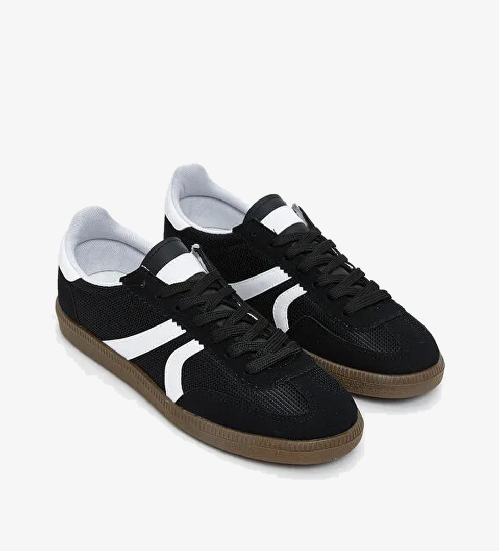 Bağcıklı Kadın Spor Ayakkabı