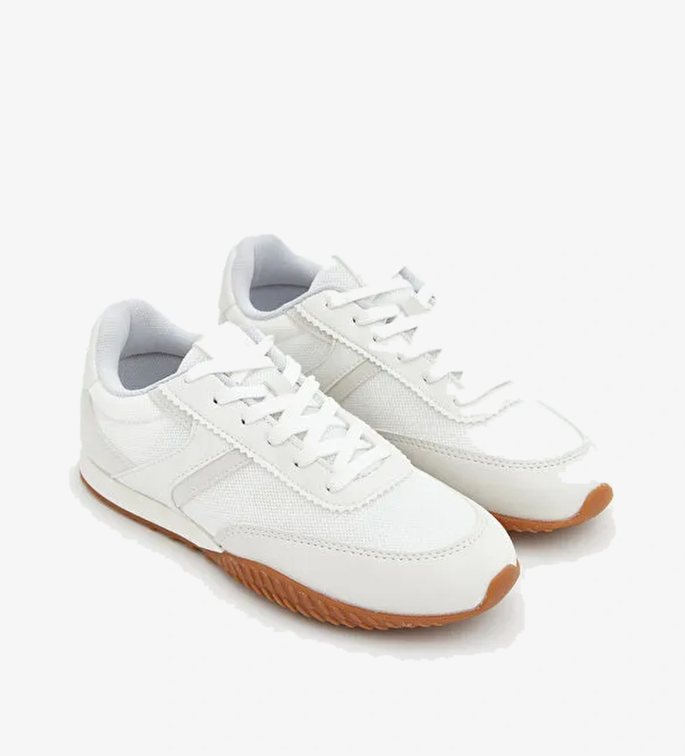 Bağcıklı Kadın Spor Ayakkabı - Görsel 1