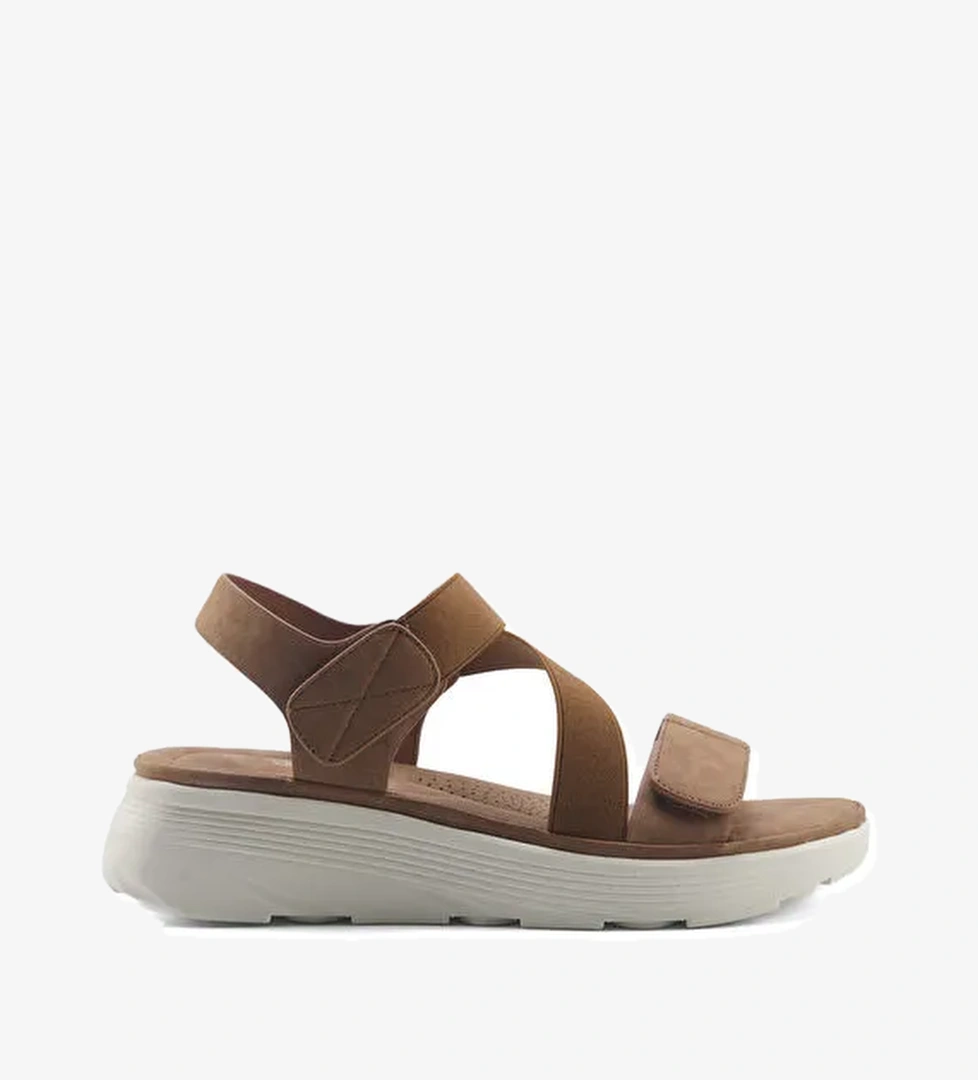 325618.Z 5FX Taba Kadın Spor Sandalet - Görsel 1