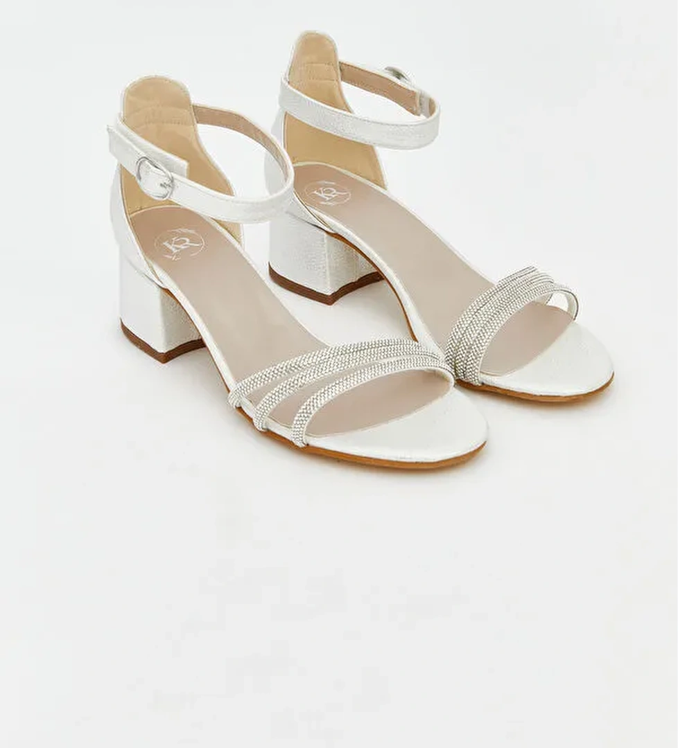 Koor Parlak Taşlı Kız Çocuk Topuklu Ayakkabı model görseli