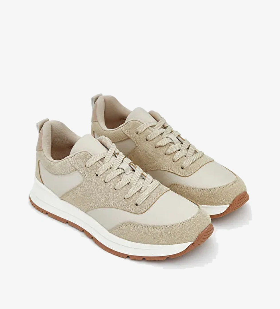 Bağcıklı Kadın Spor Ayakkabı - Görsel 1