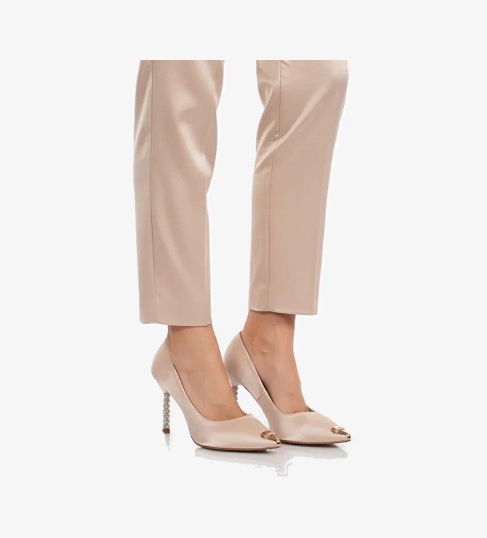 Bej Saten İnce Taşlı Topuklu Kadın Abiye Ayakkabı 357191 Z