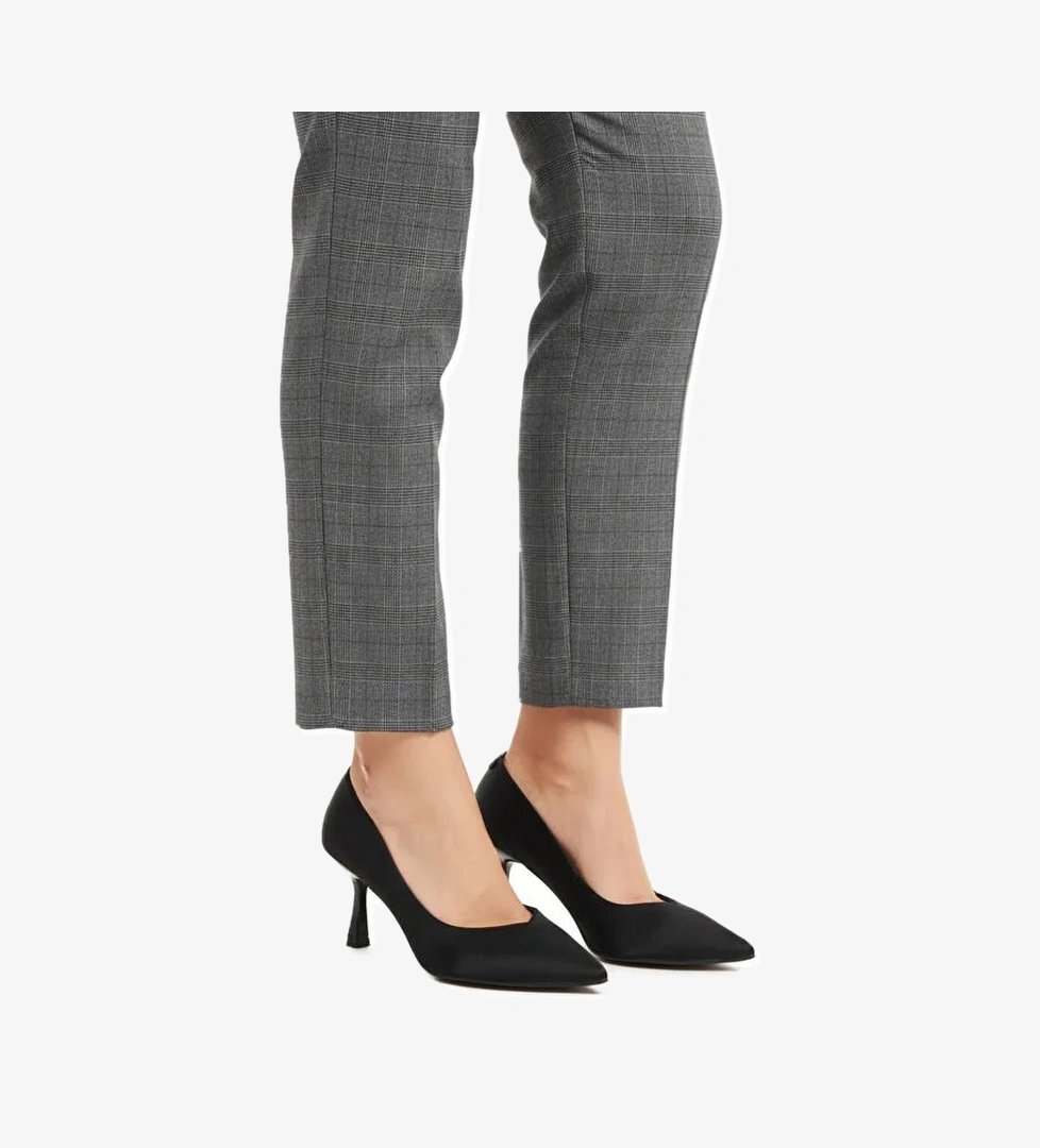 Siyah Kısa İnce Topuklu Kadın Abiye Ayakkabı 357190 Z