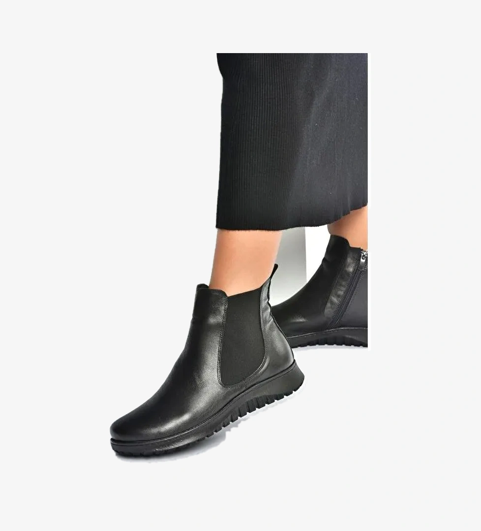 Siyah Kadın Bot V324501103 - Görsel 1