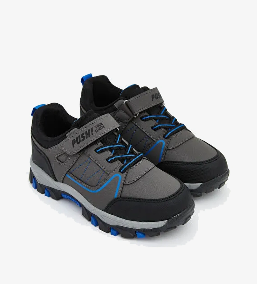 Lcw Steps Bağcık ve Cırt Cırtlı Erkek Çocuk Trekking Ayakkabı model görseli