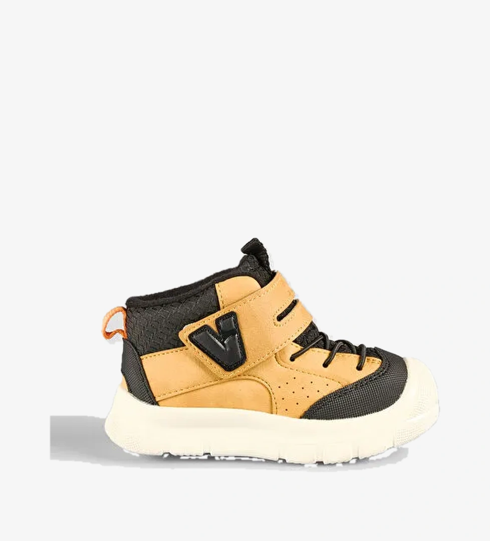 Yazı Basic Erkek Okul Öncesi Camel Bot - Görsel 1