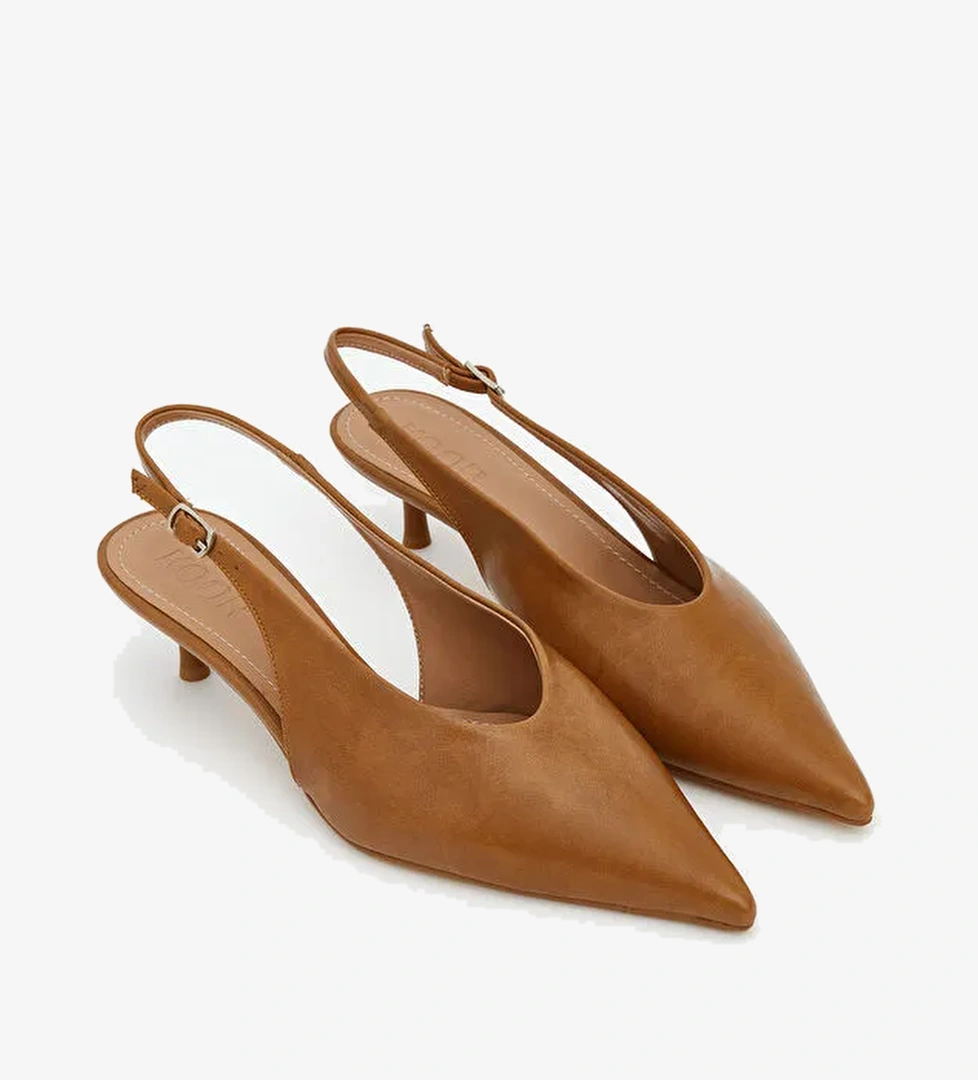 Sivri Burun Kadın Topuklu Ayakkabı