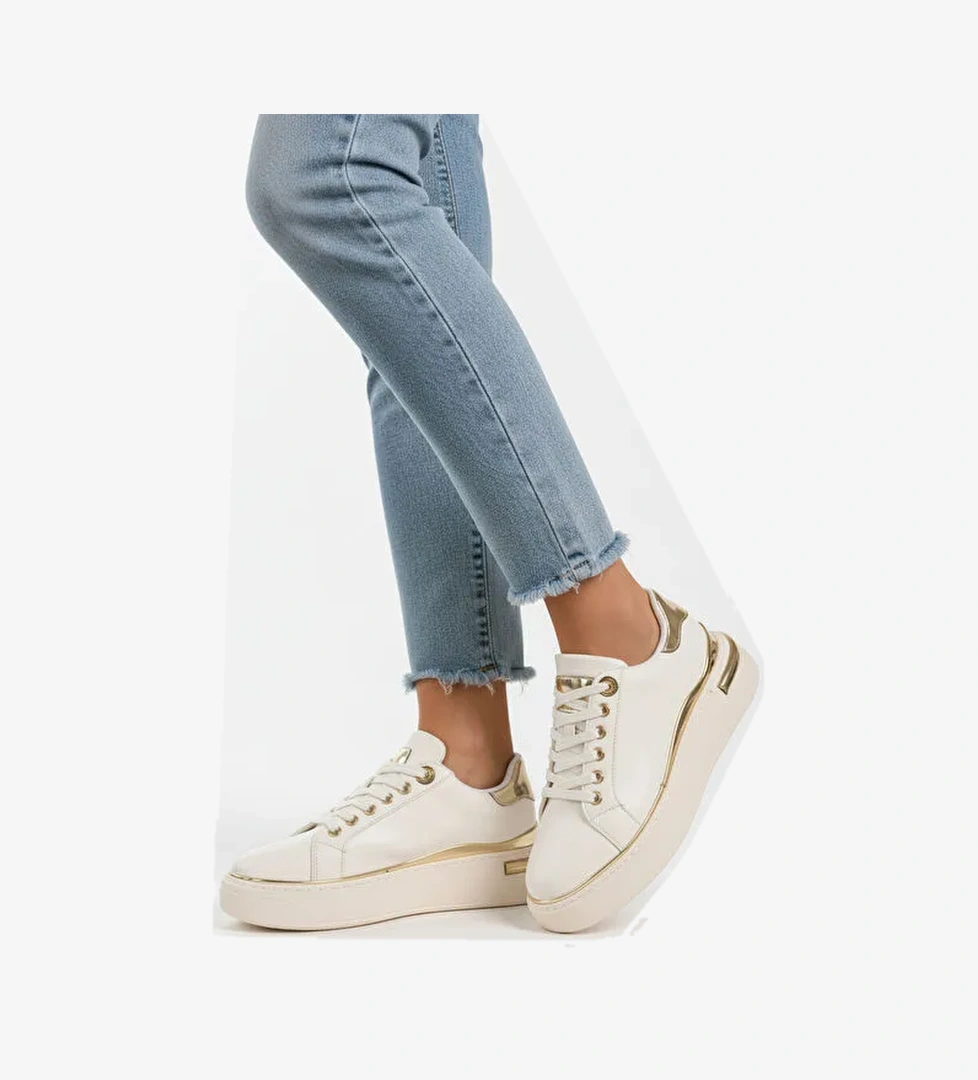 Beyaz Bağcıklı Hafif Kadın Sneaker Lady 029 Z