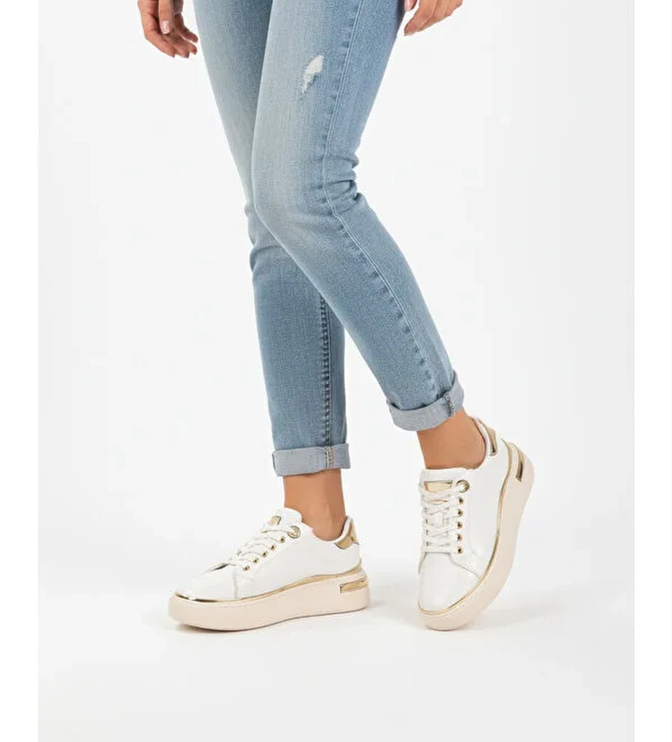 Beyaz Bağcıklı Hafif Esnek Kadın Sneaker Lady 028 Z