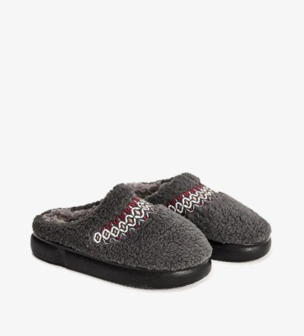 Kadın Kışlık Pelüş Ev İçi Ayakkabı – Camel Ve Gri Desenli Şerit Detaylı, Etnik Desenli Rahat Poliüre