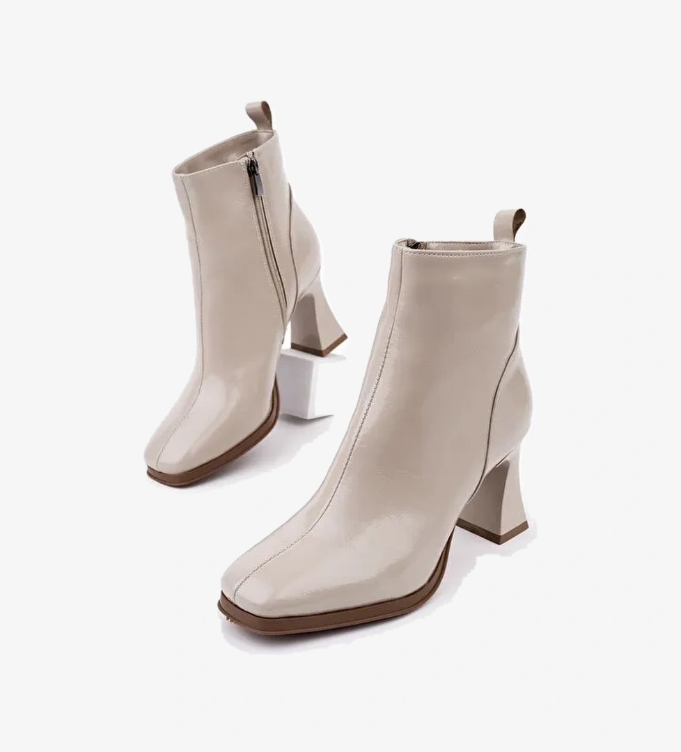 CELİNA Küt Burun Fermuarlı Topuklu Kadın Bot