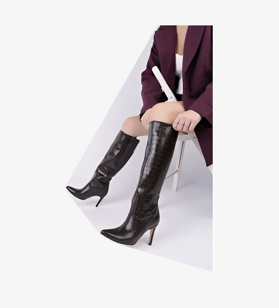 CLARİSSA Sivri Burun Kroko Desenli İnce Topuklu Kadın Çizme