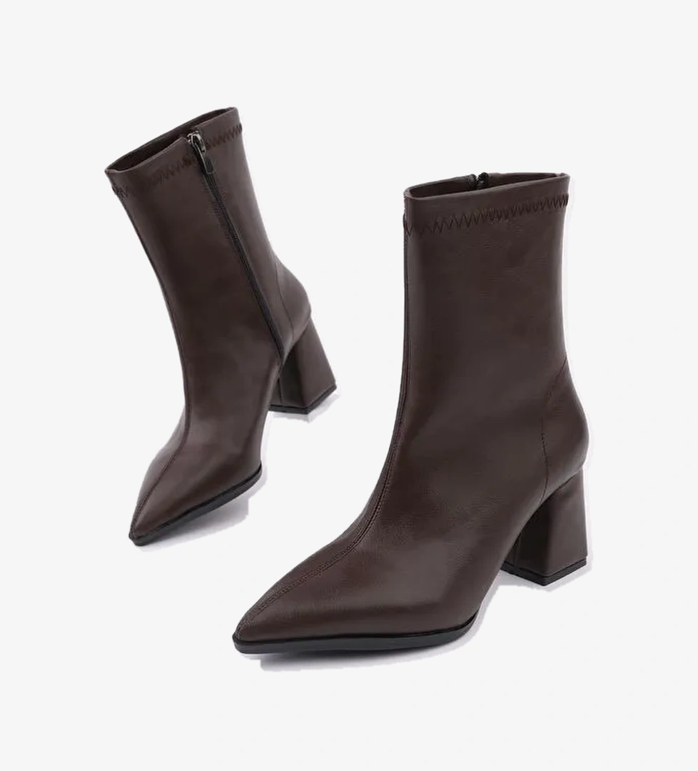 CODİ Sivri Burun Kalın Topuklu Fermuarlı Kadın Bot