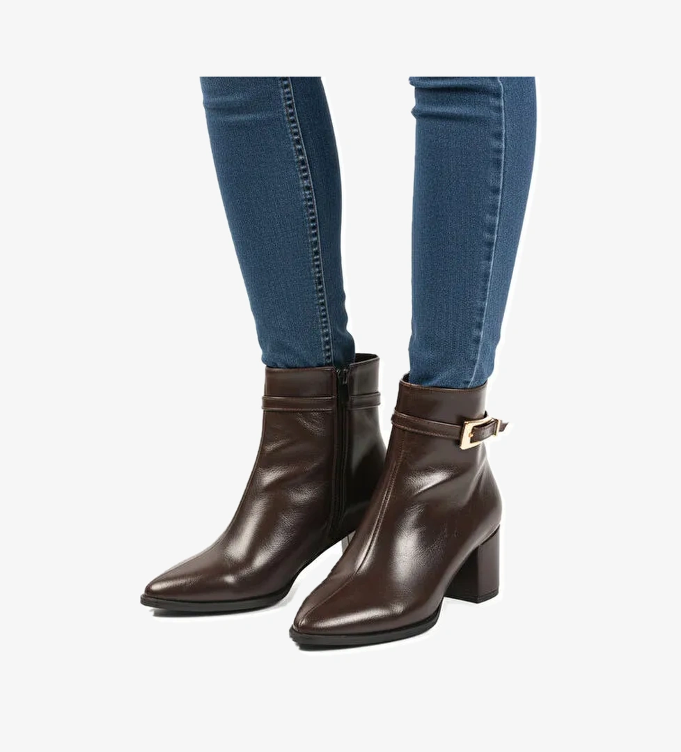 Kahve Dar Kalıp İçi Polarlı Sivri Burun Topuklu Kadın Bot 262327 Z