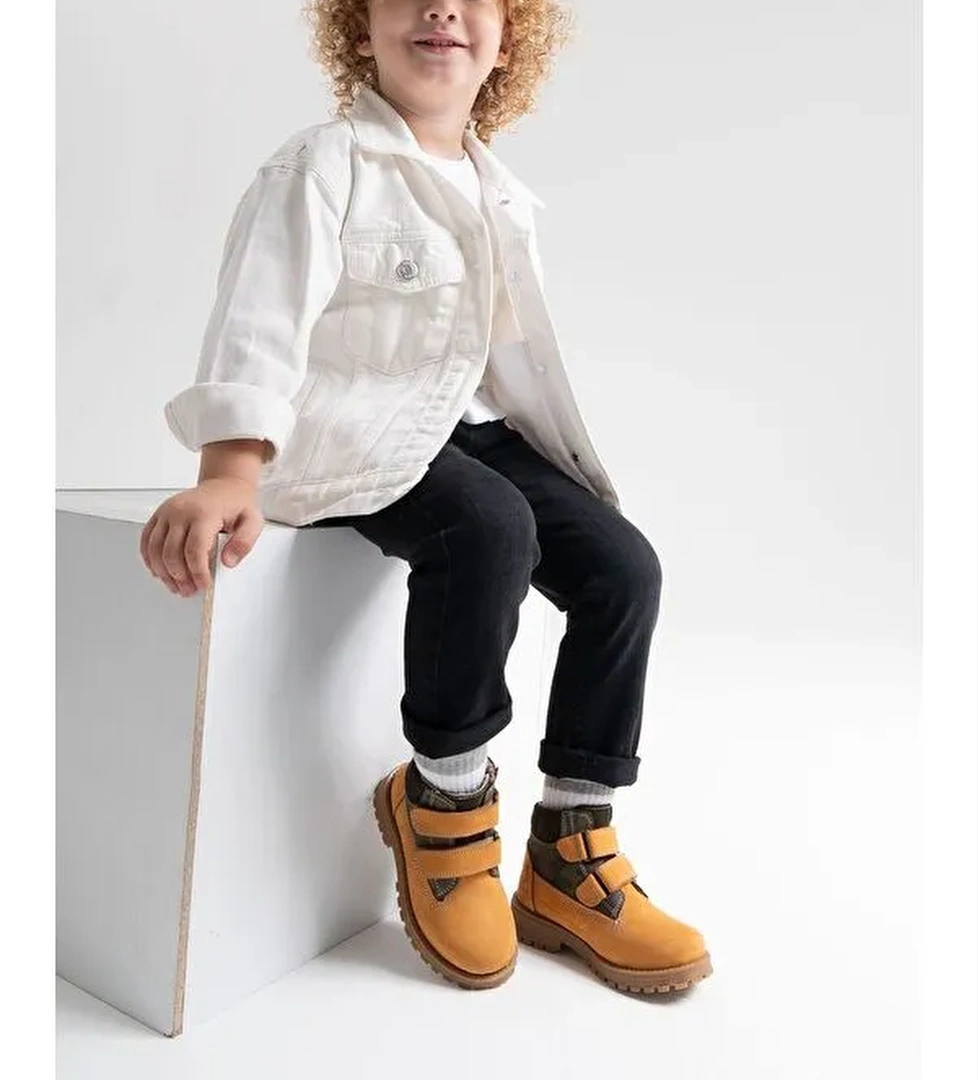 Erkek Çocuk Sarı Hakiki Deri Suya Dayanıklı Günlük Bot