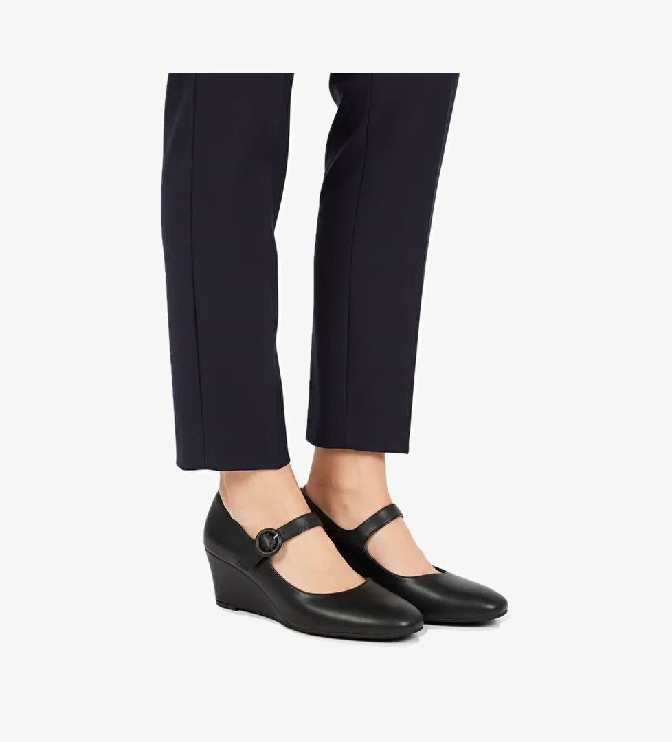 Siyah Dolgu Topuklu Bantlı Kadın Casual Ayakkabı 312478 Z - Görsel 1