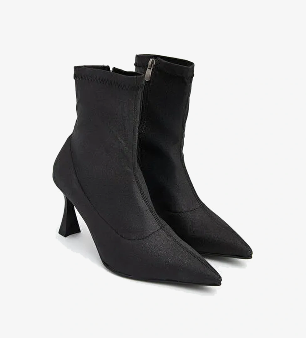 Fermuarlı Kadın Topuklu Bot