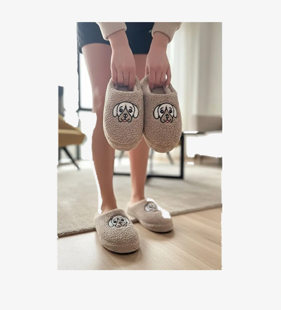 Ft 102 Köpek Nakışlı Kadın Ev Terliği Pelüş Terlik Çeyiz ve Bohça Terliği Ses Yapmaz Kalın Taban