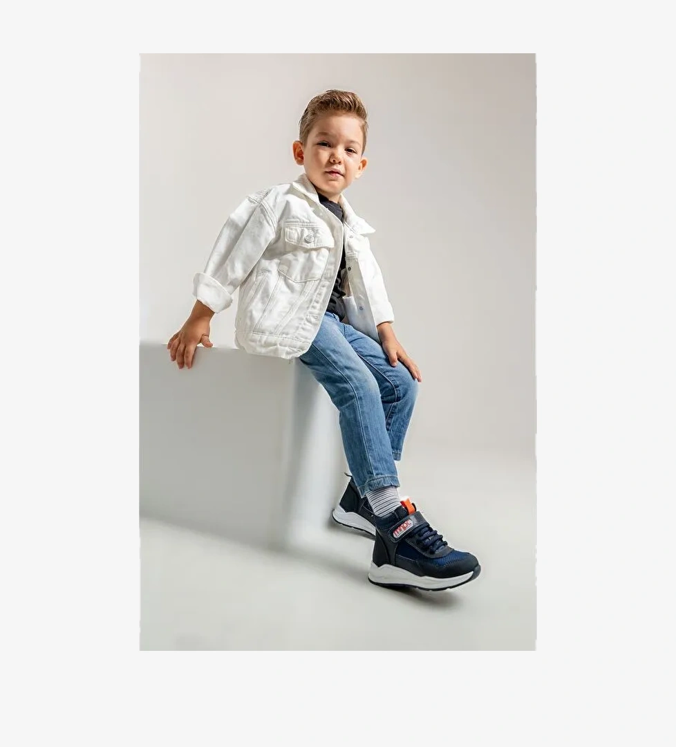 Erkek Çocuk Lacivert Hakiki Deri Suya Dayanıklı Anatomik Günlük Bot