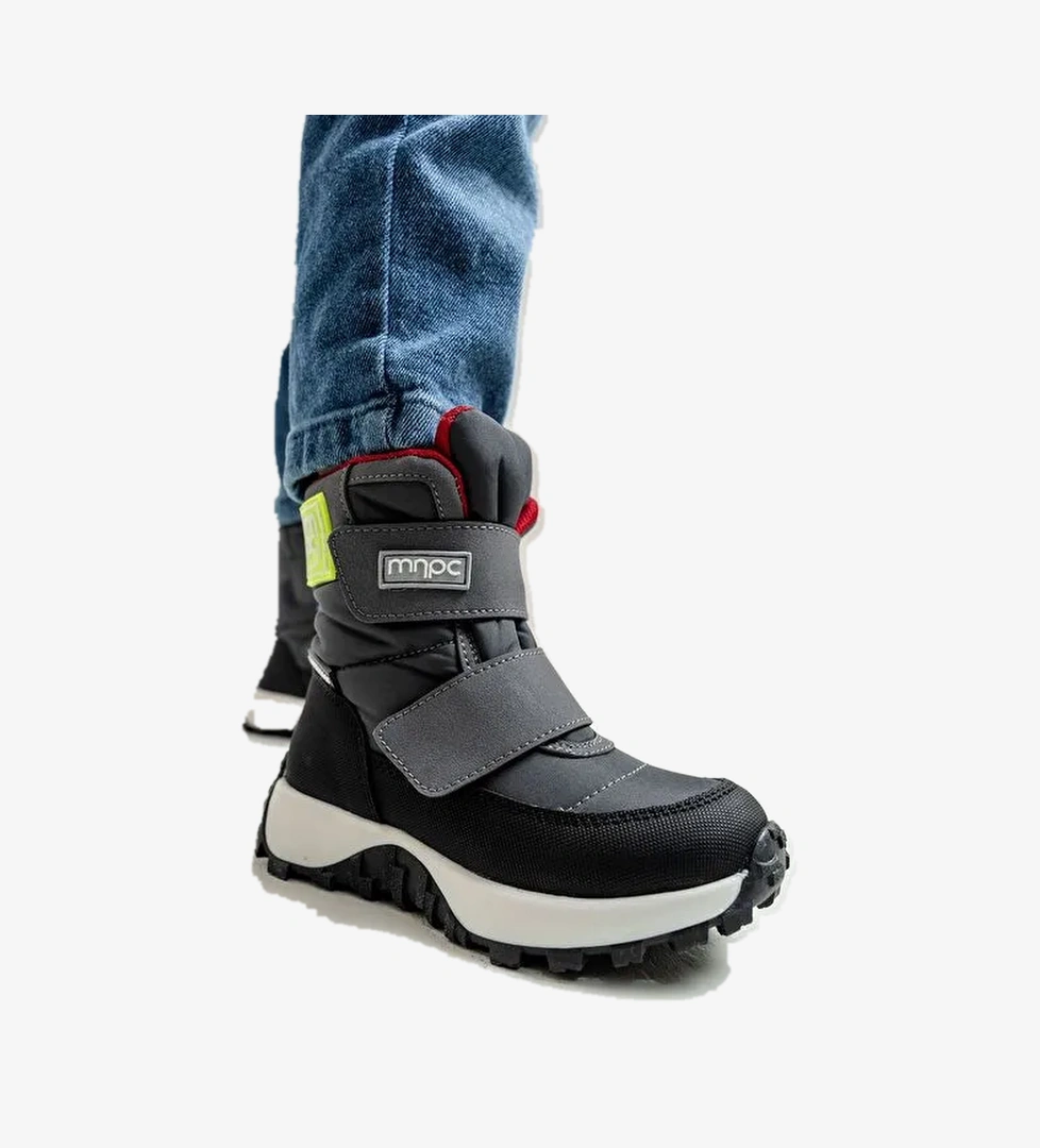 Mnpc Erkek Çocuk Siyah Gri Su Geçirmez Anatomik Günlük Bot model görseli