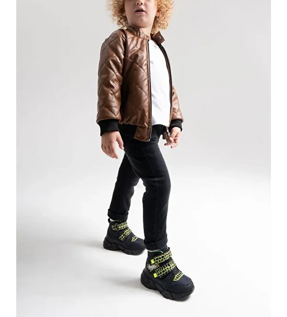 Erkek Çocuk Siyah Suya Dayanıklı Anatomik Günlük Bot