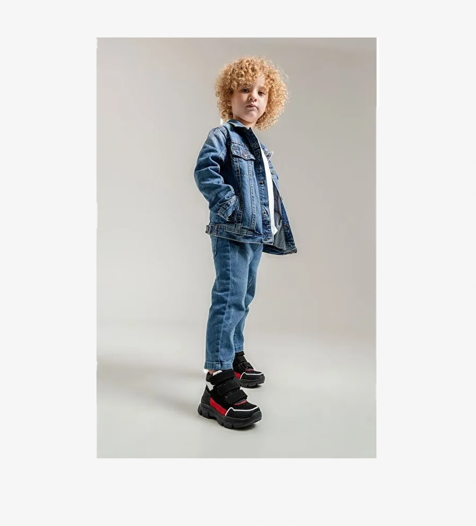 Erkek Çocuk Siyah Hakiki Deri Anatomik Günlük Bot - Görsel 1