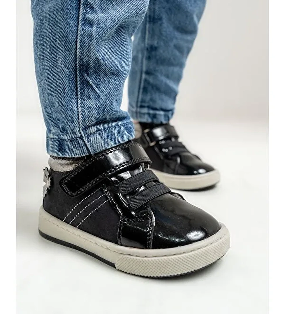 Kız Çocuk Siyah Hakiki Deri Suya Dayanıklı Anatomik Günlük Bot