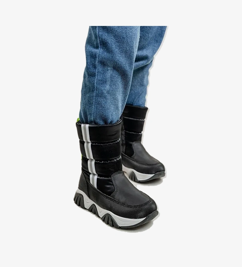 Erkek Çocuk Siyah Suni Deri Suya Dayanıklı Kürklü Kar Botu - Görsel 1