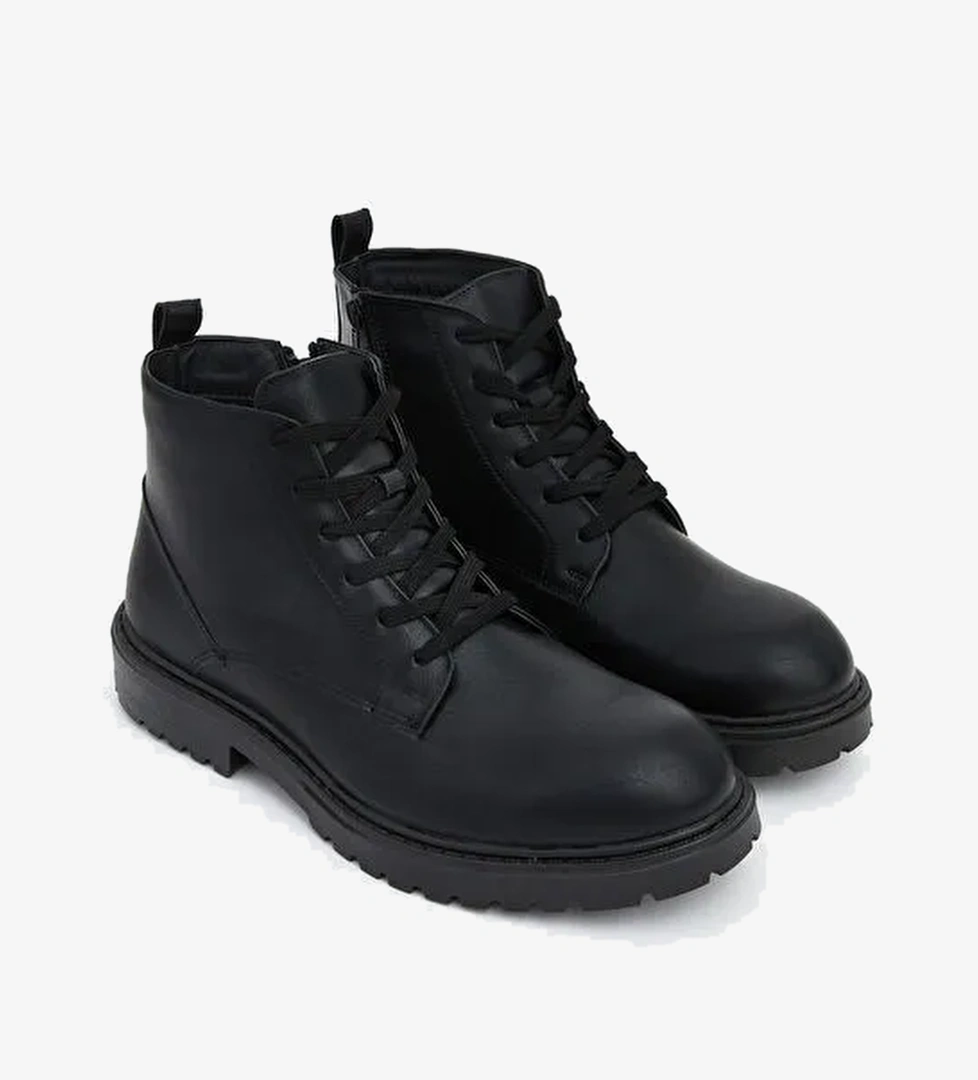 Lcw Steps Bağcık ve Fermuarlı Deri Görünümlü Erkek Bot model görseli