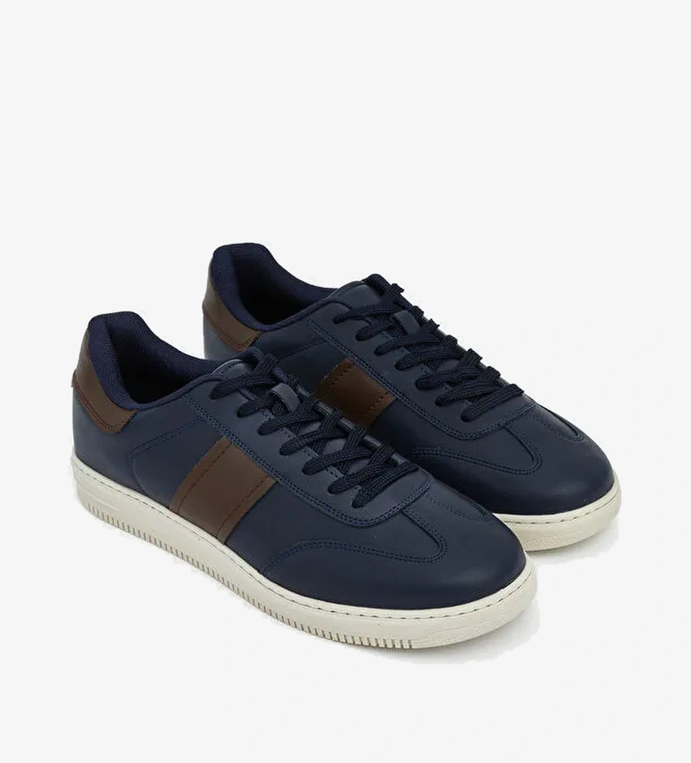 Bağcıklı Erkek Spor Ayakkabı