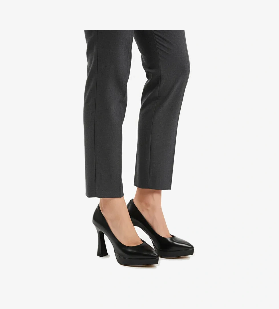 Siyah İnce Uzun Kadın Topuklu Ayakkabı 448206 Z