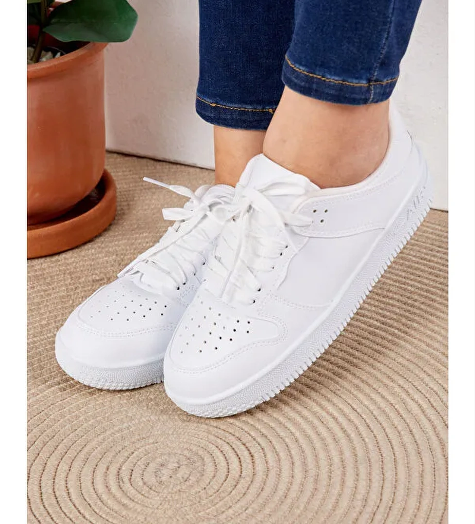 Tofisa Kadın Beyaz Spor Ayakkabı - 27090 model görseli