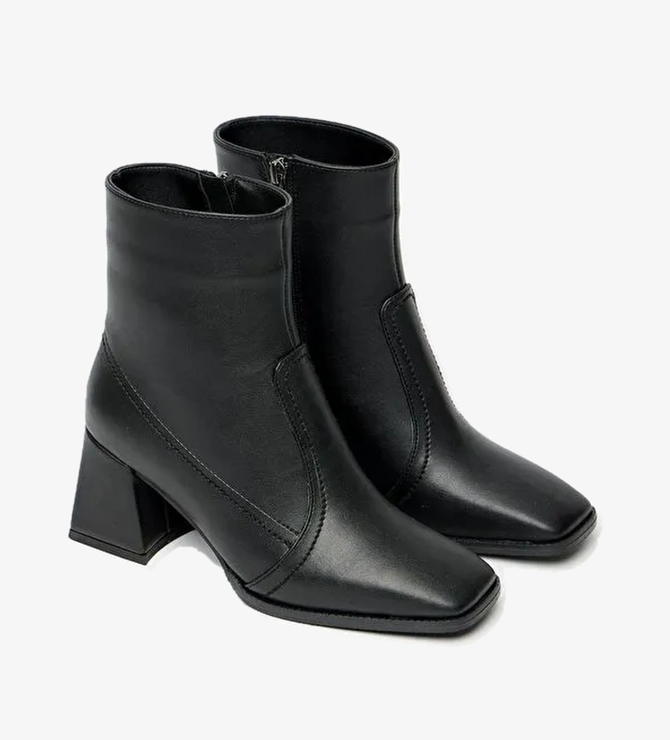 Kadın Siyah Küt Burun Topuklu Bot & Bootie – Fermuarlı Günlük - Görsel 1