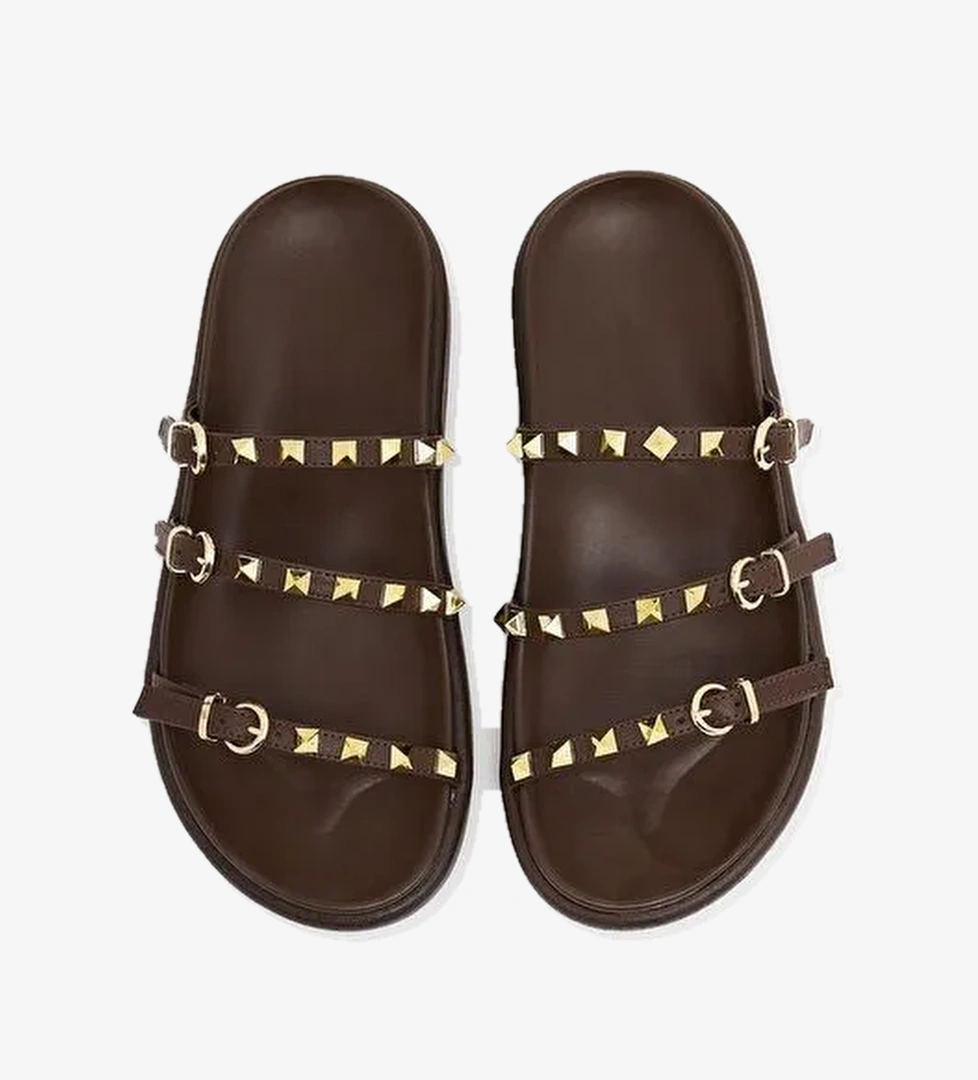 Gold Zımba Detaylı Trend Terlik Kahverengi