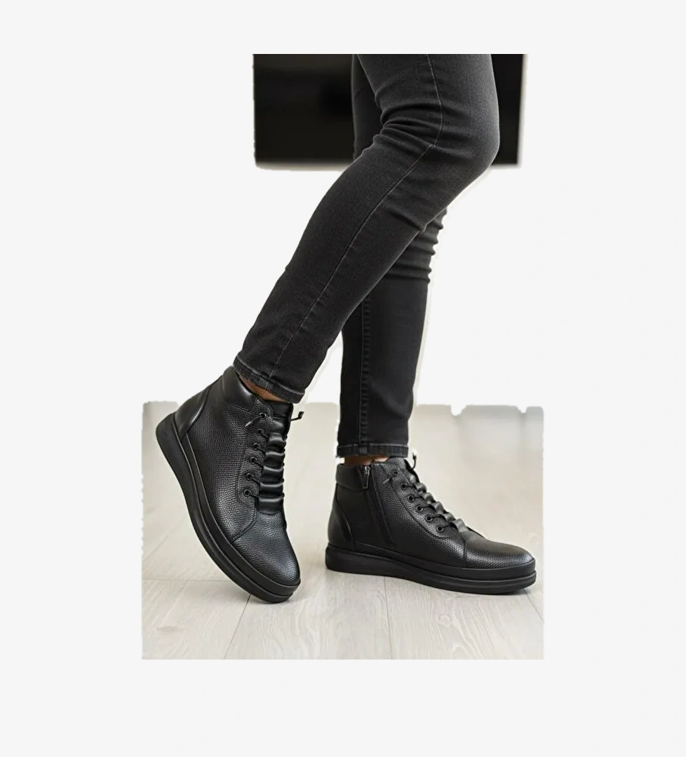 Jame Bağcık Detaylı Soğuk Geçirmez İçi Polarlı Erkek Postal