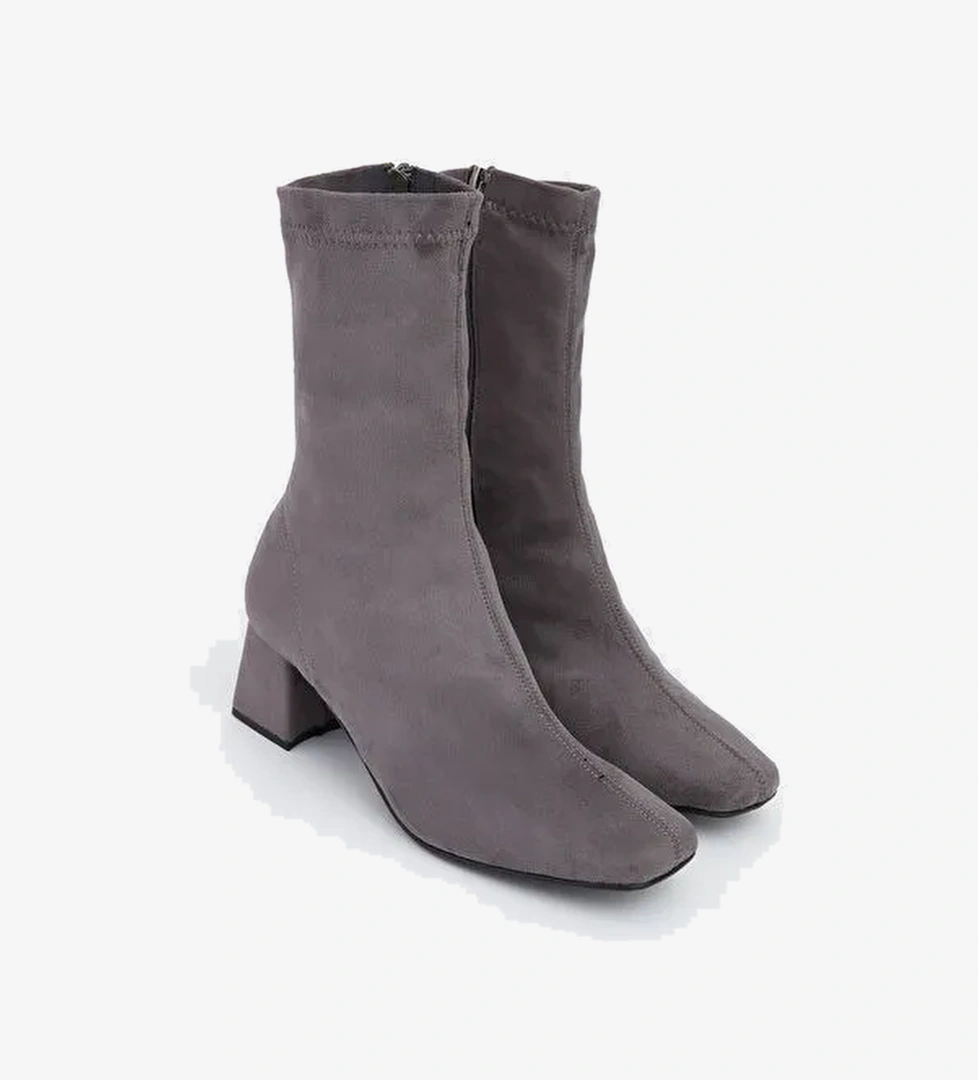 Koor Süet Görünümlü Kadın Topuklu Bot model görseli