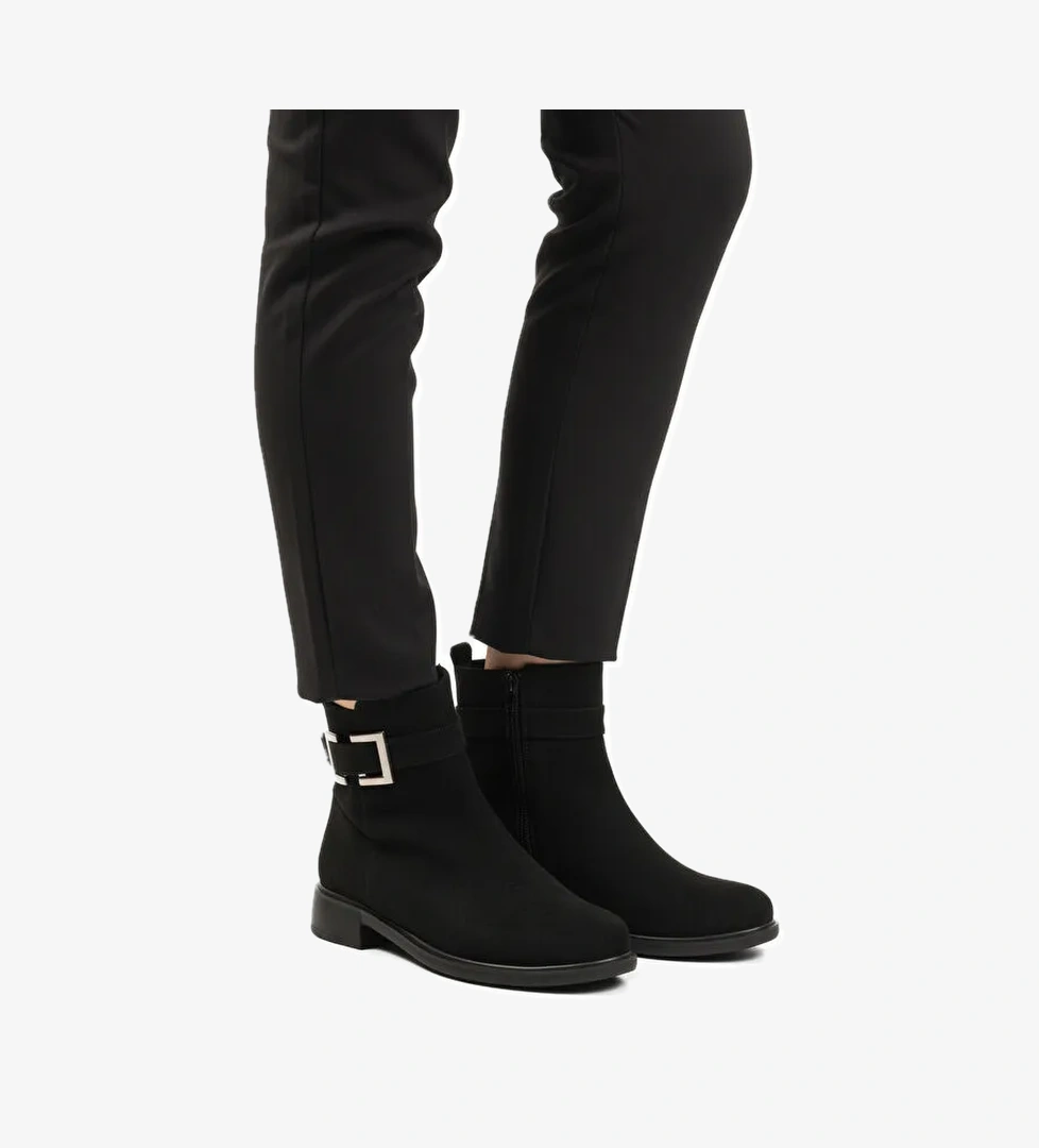 Siyah Süet Fermuarlı Kaymaz İçi Polarlı Kadın Bot 209144 Z