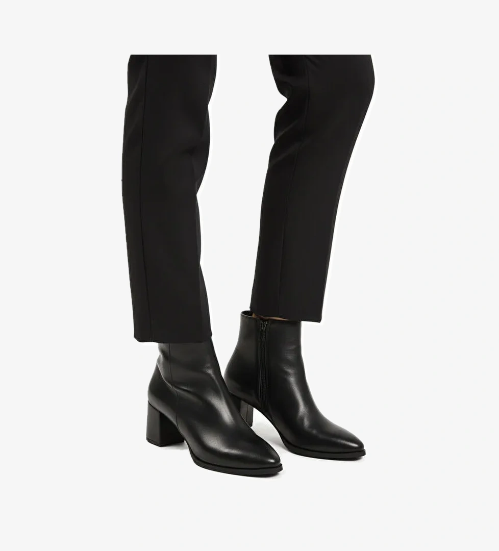 Siyah Cilt Fermuarlı Polarlı Kaymaz Kadın Topuklu Bot 343126 Z - Görsel 1