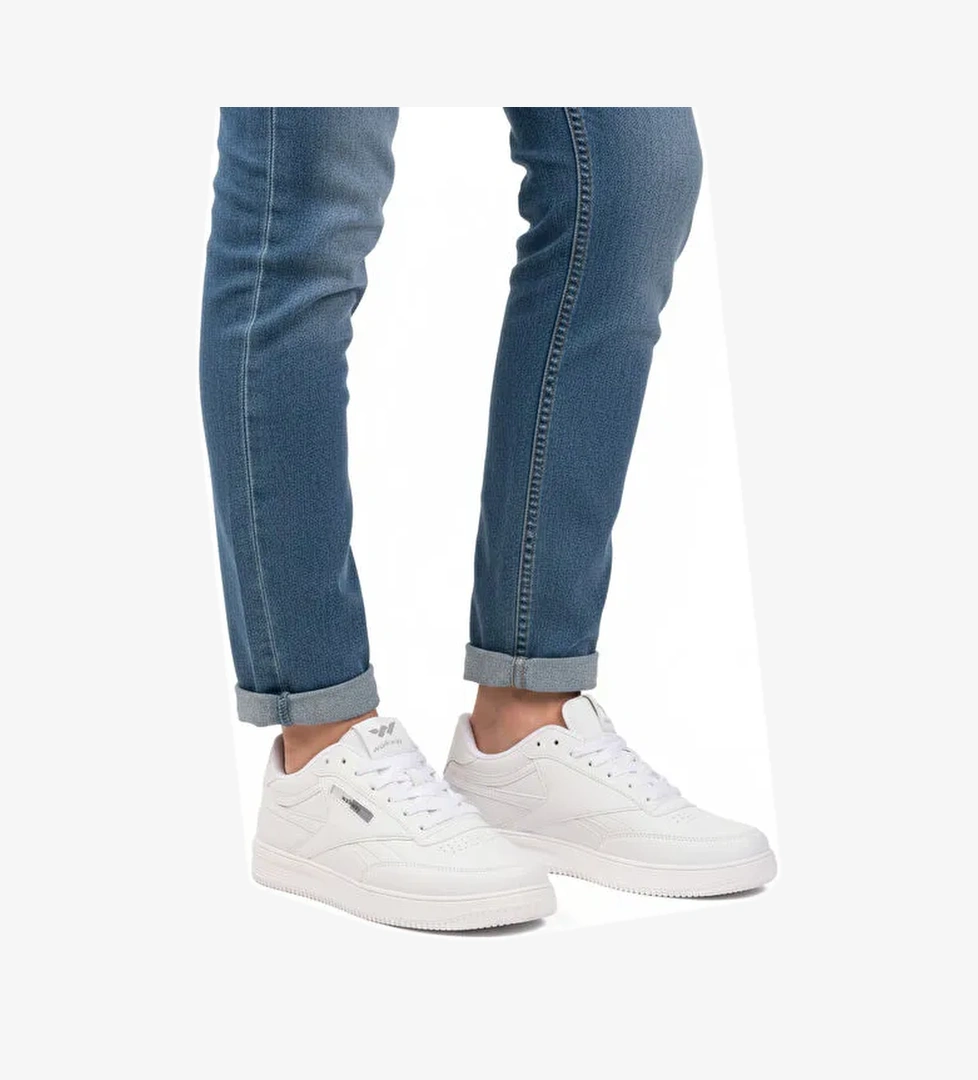 Beyaz Bağcıklı Hafif Cilt Erkek Spor Ayakkabı Marlow M