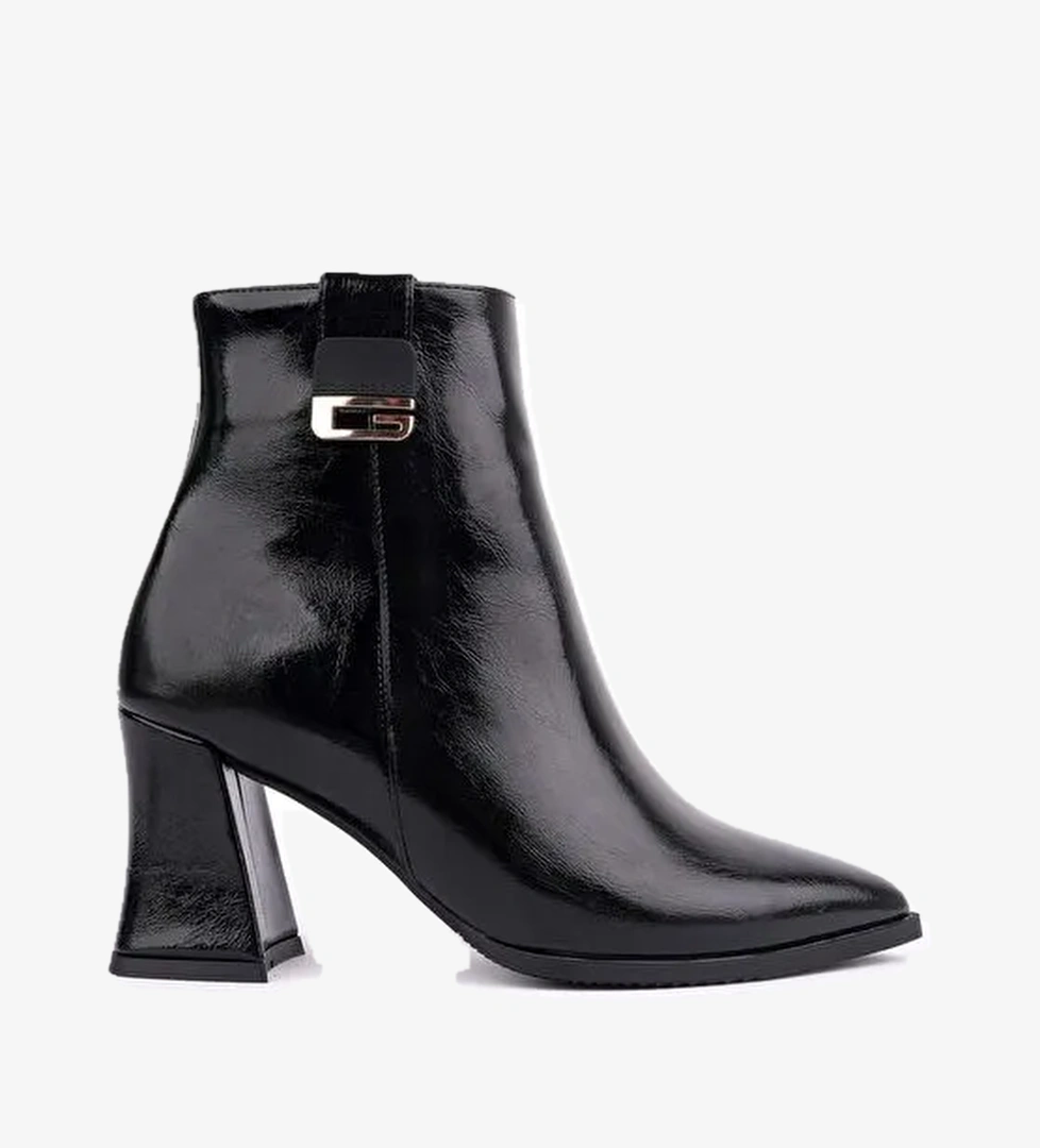 LUXERA Sivri Burun Toka Detaylı Fermuarlı Kalın Topuklu Kadın Bot