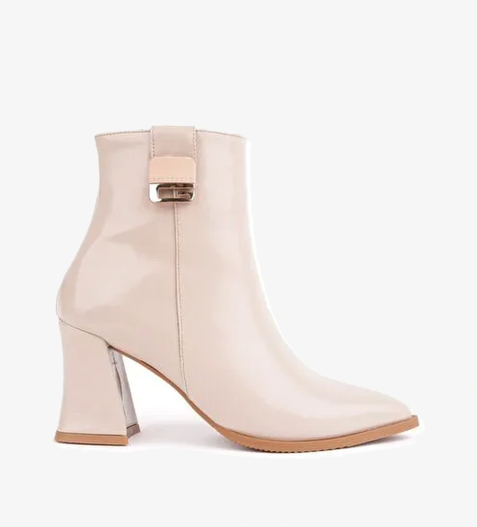 LUXERA Sivri Burun Toka Detaylı Fermuarlı Kalın Topuklu Kadın Bot - Görsel 1
